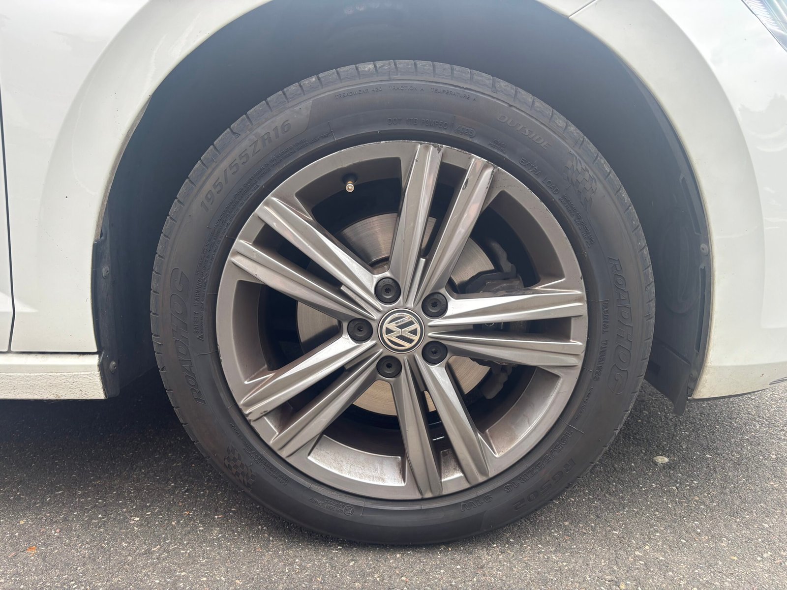 VOLKSWAGEN Polo VI 1.0 TSI 116ch “Carat”