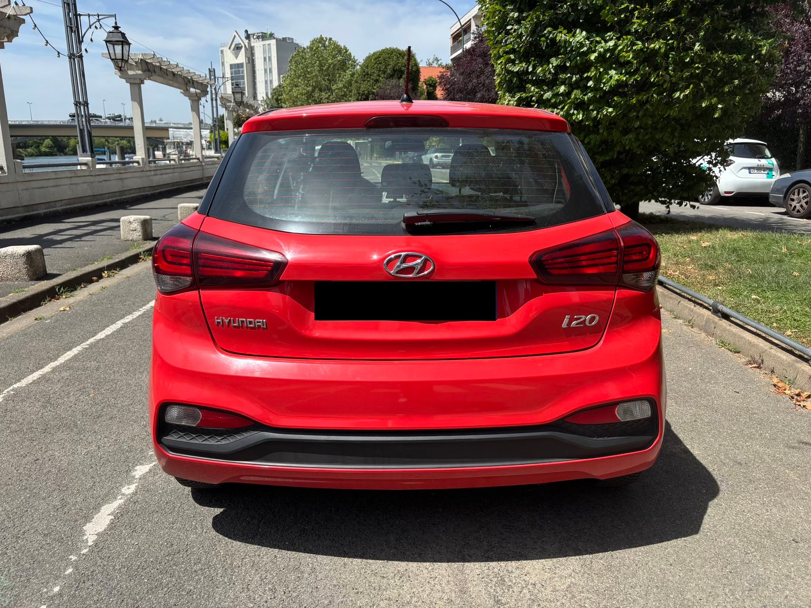 HYUNDAI i20 1.2 i 75ch “Initia”