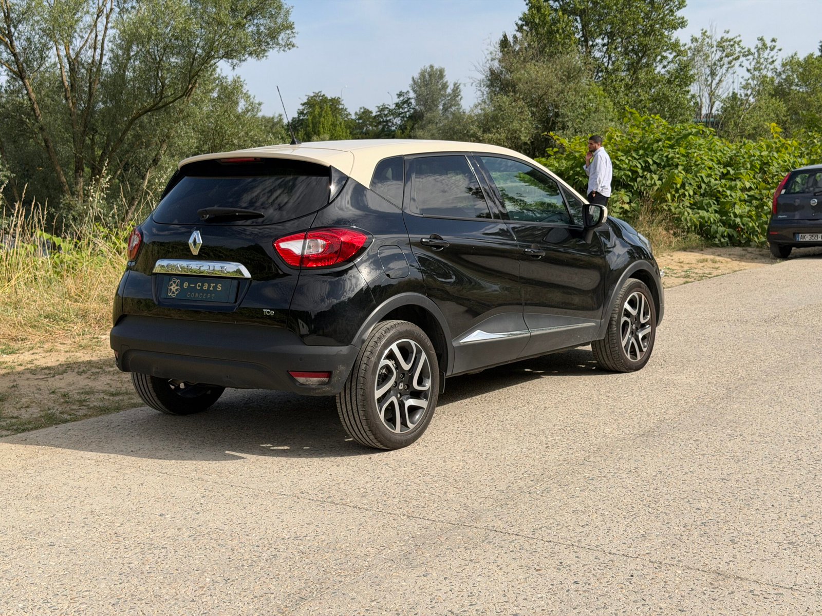 RENAULT Captur – I 1.2 TCe 16V EDC6 120 cv Boîte auto Intens