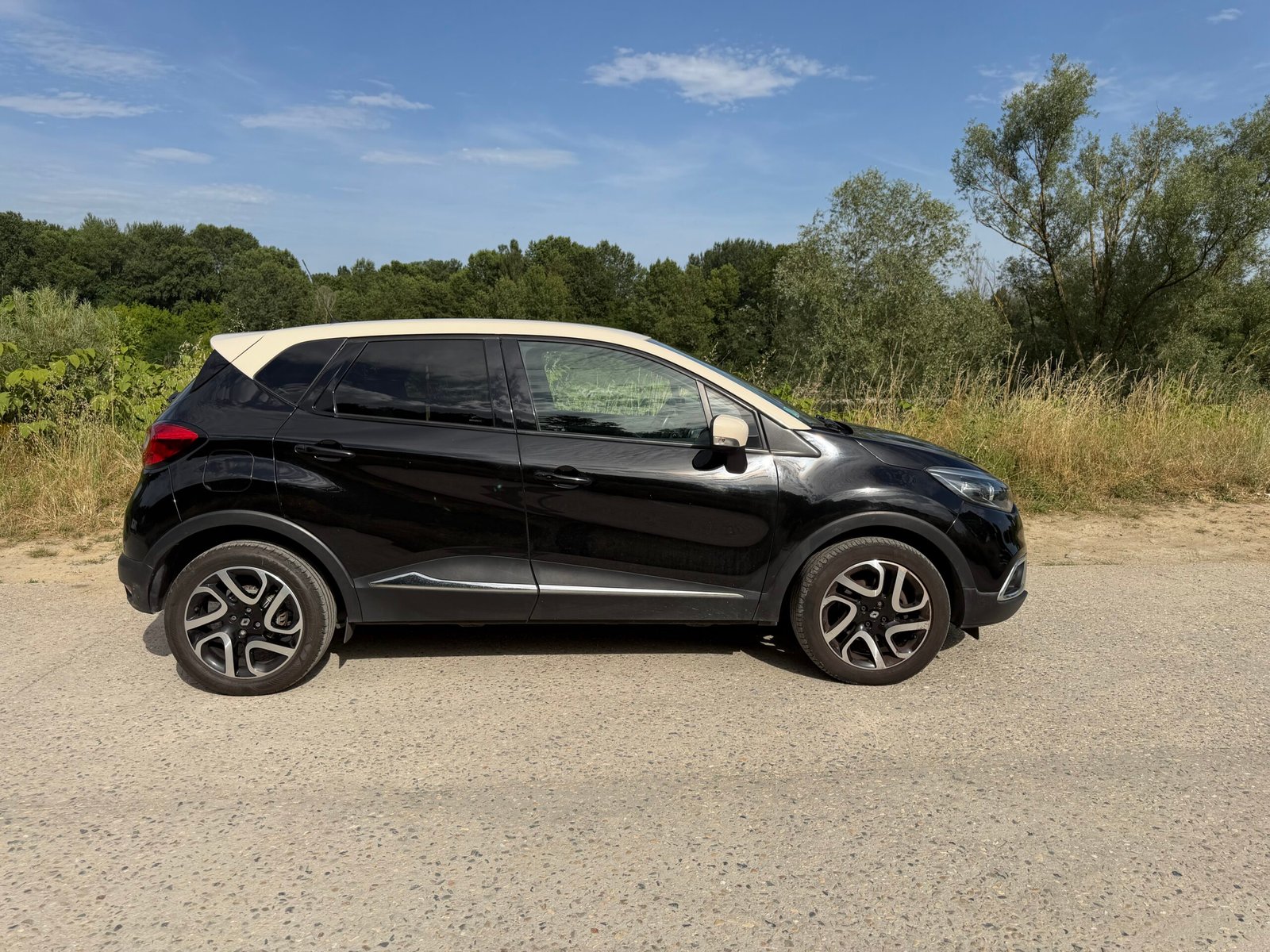 RENAULT Captur – I 1.2 TCe 16V EDC6 120 cv Boîte auto Intens