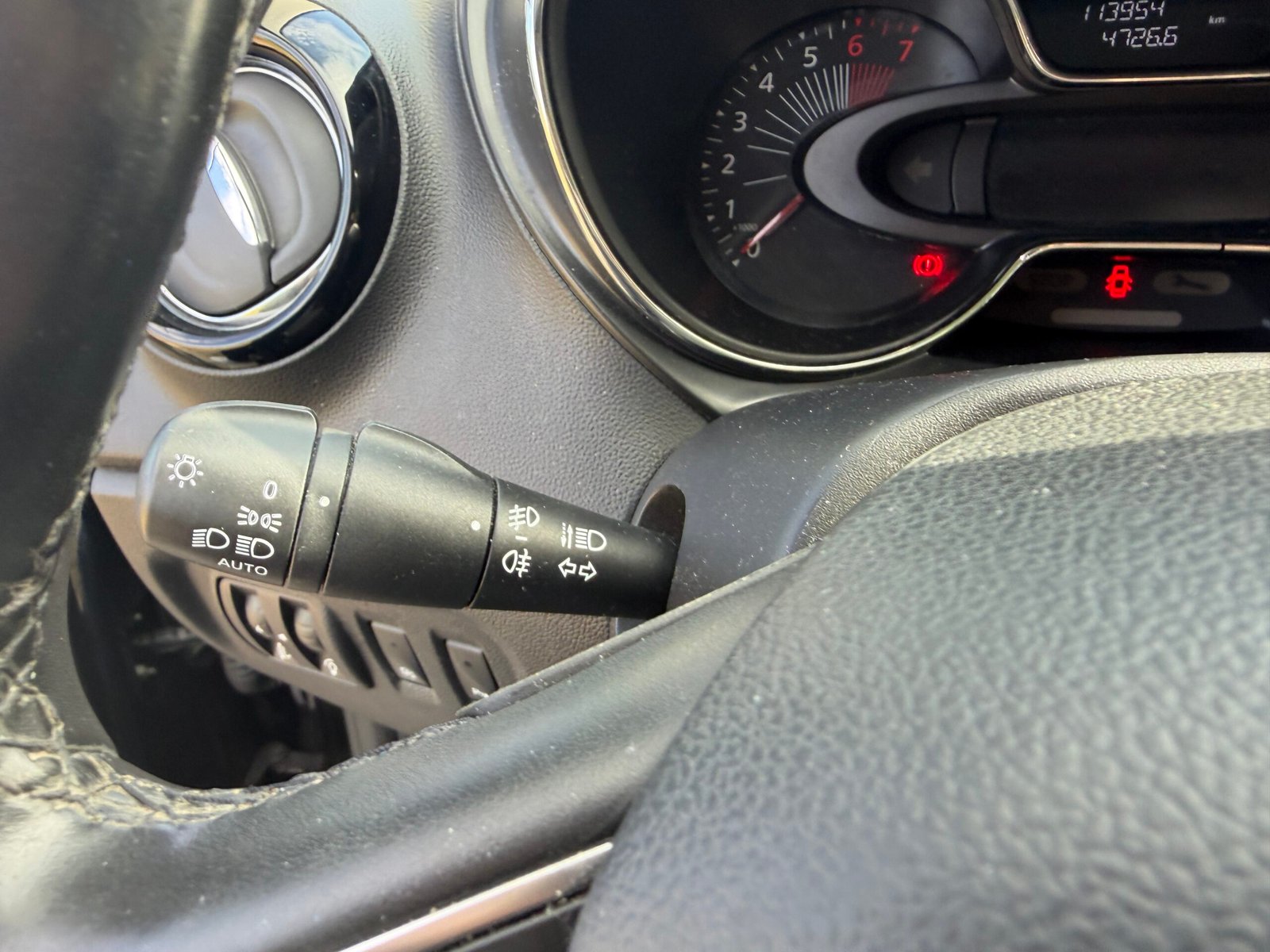 RENAULT Captur – I 1.2 TCe 16V EDC6 120 cv Boîte auto Intens