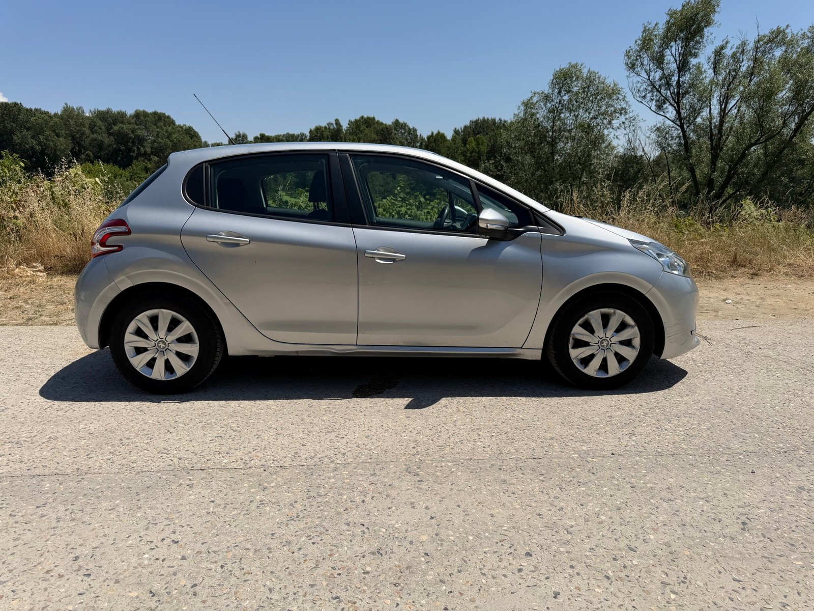 PEUGEOT 208 1.2 VTI 82ch 5p