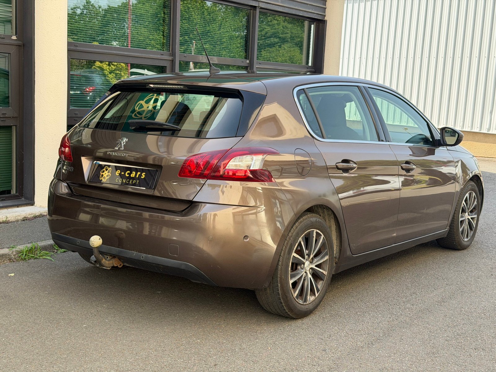 Peugeot 308 125ch «Allure»
