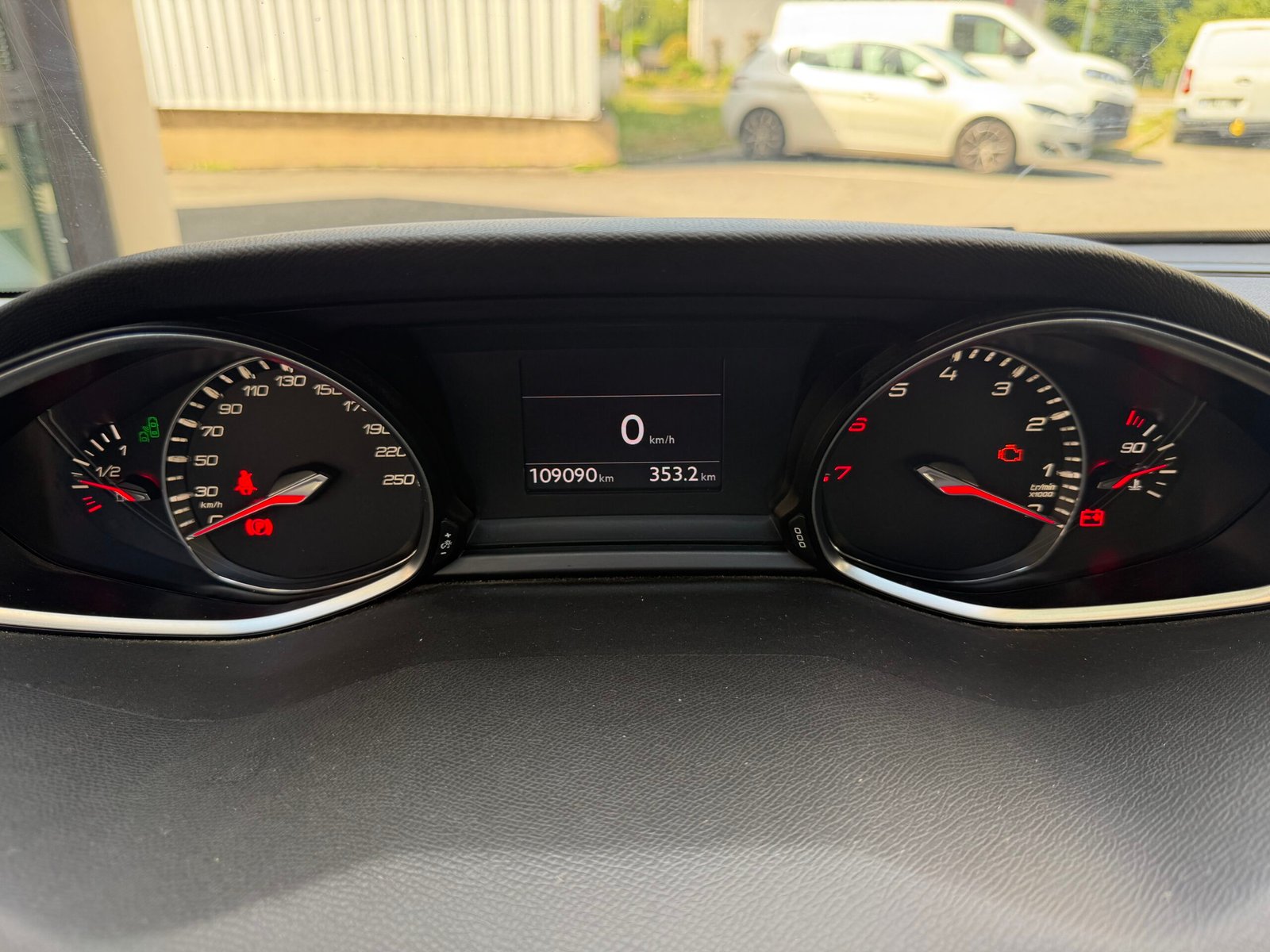 Peugeot 308 125ch «Allure»