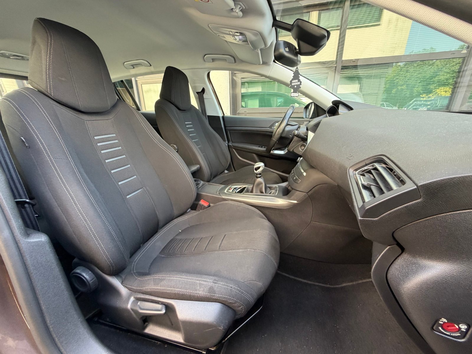 Peugeot 308 125ch «Allure»