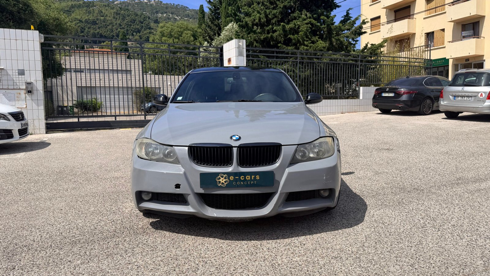 BMW 320i SI