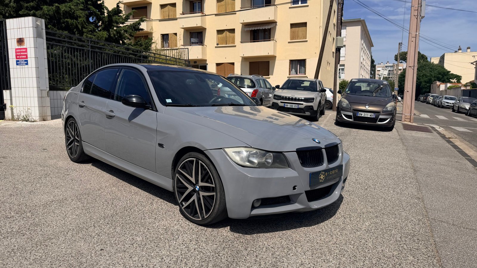 BMW 320i SI