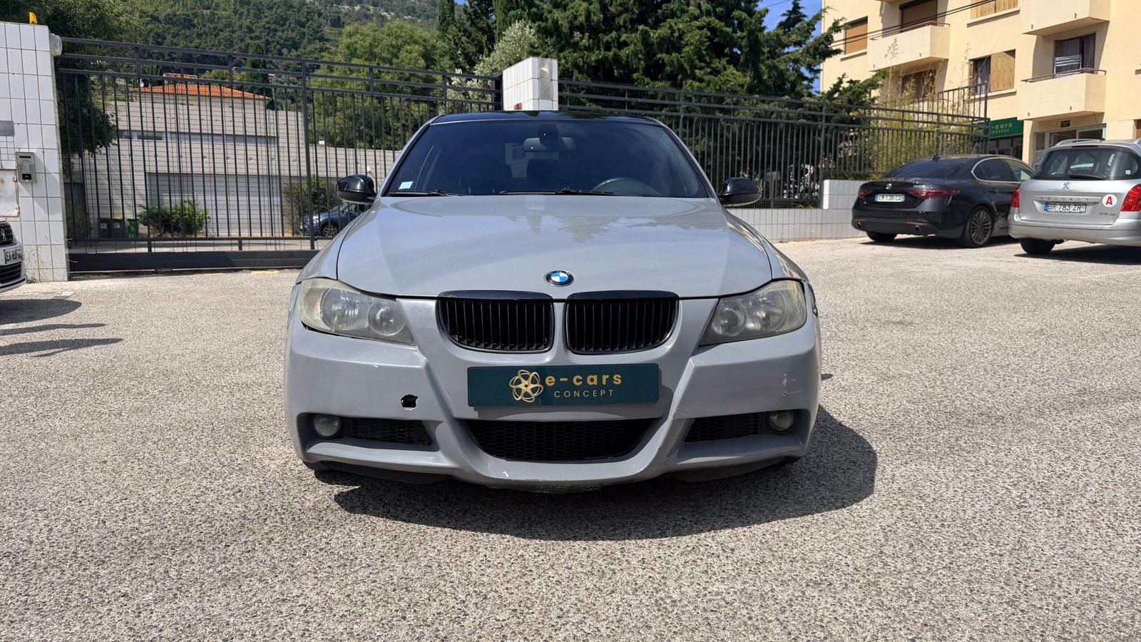 BMW 320i SI