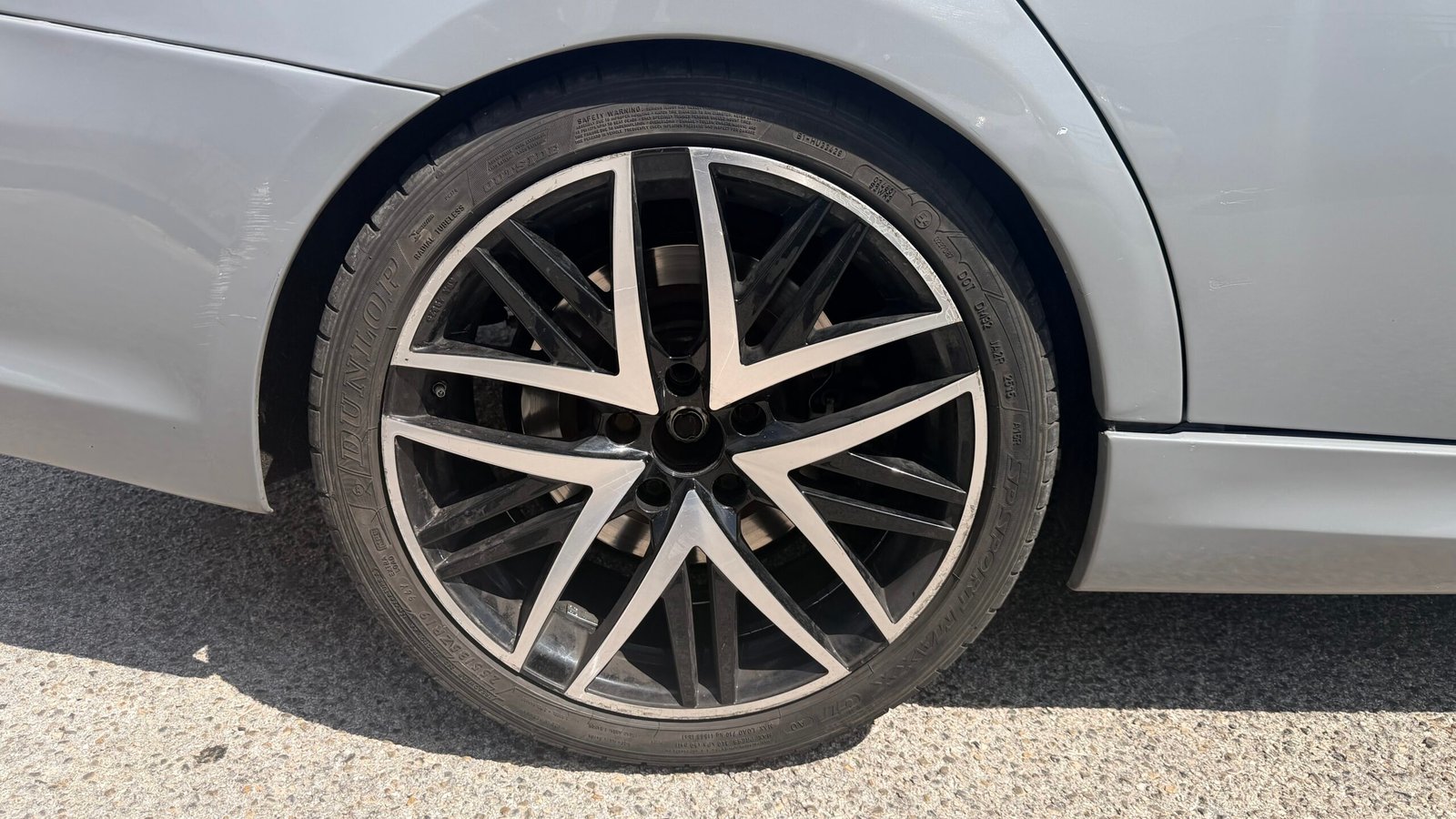 BMW 320i SI
