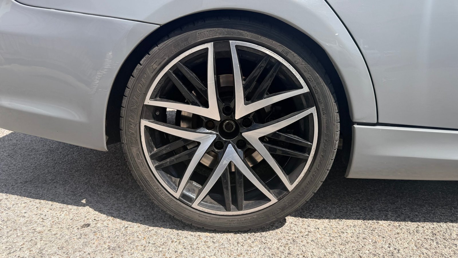 BMW 320i SI