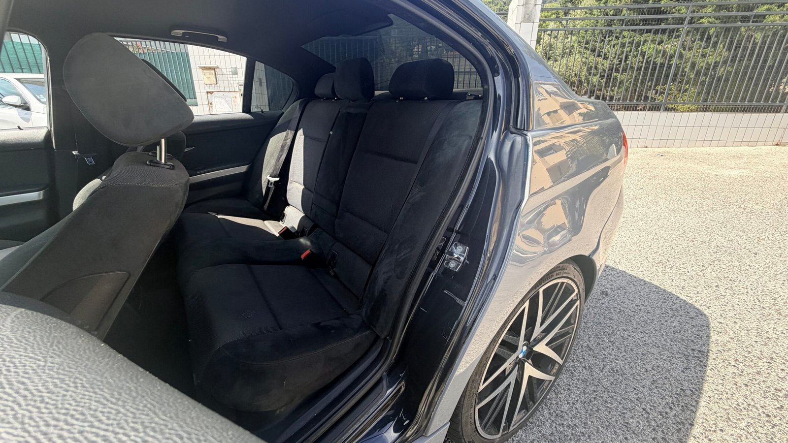 BMW 320i SI