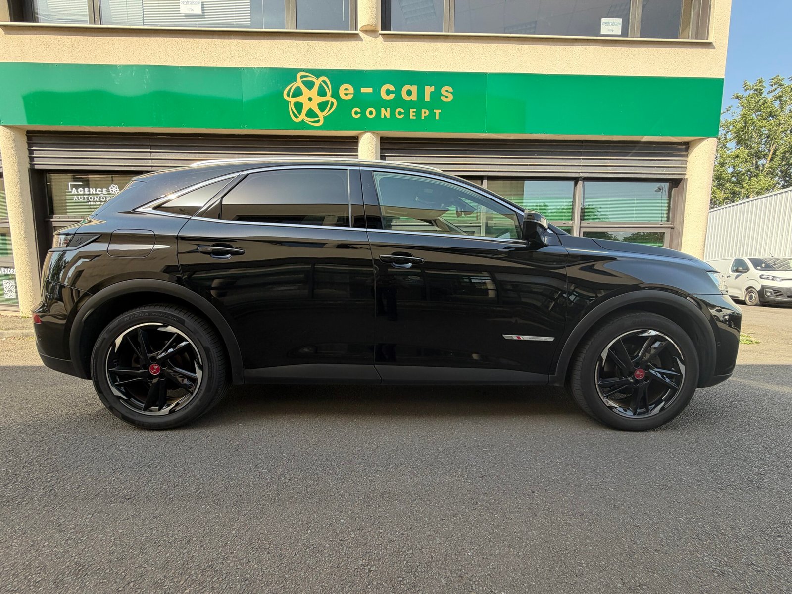 DS DS7 Crossback 181ch “Performance Line”