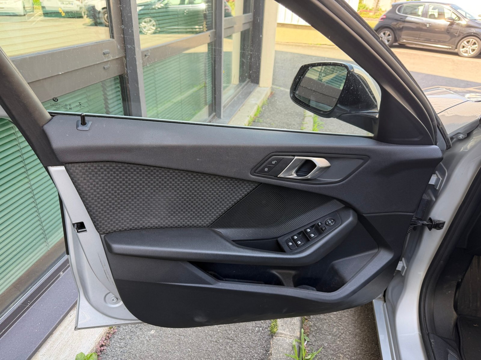 BMW Série 1 116d 116Ch «Lounge»