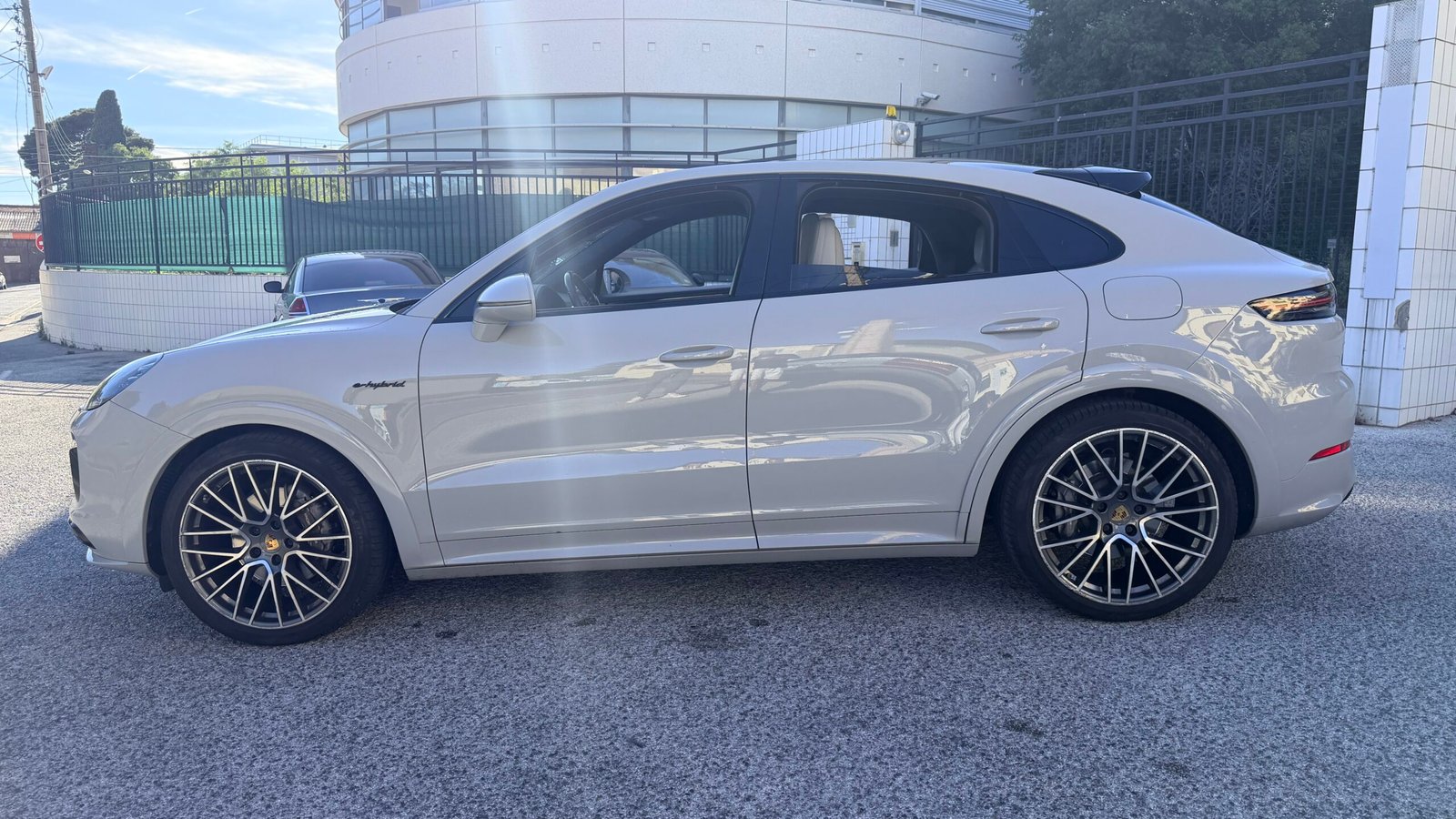 PORCHE CAYENNE COUPE 3.0 V6 E-HYBRID 462 CH