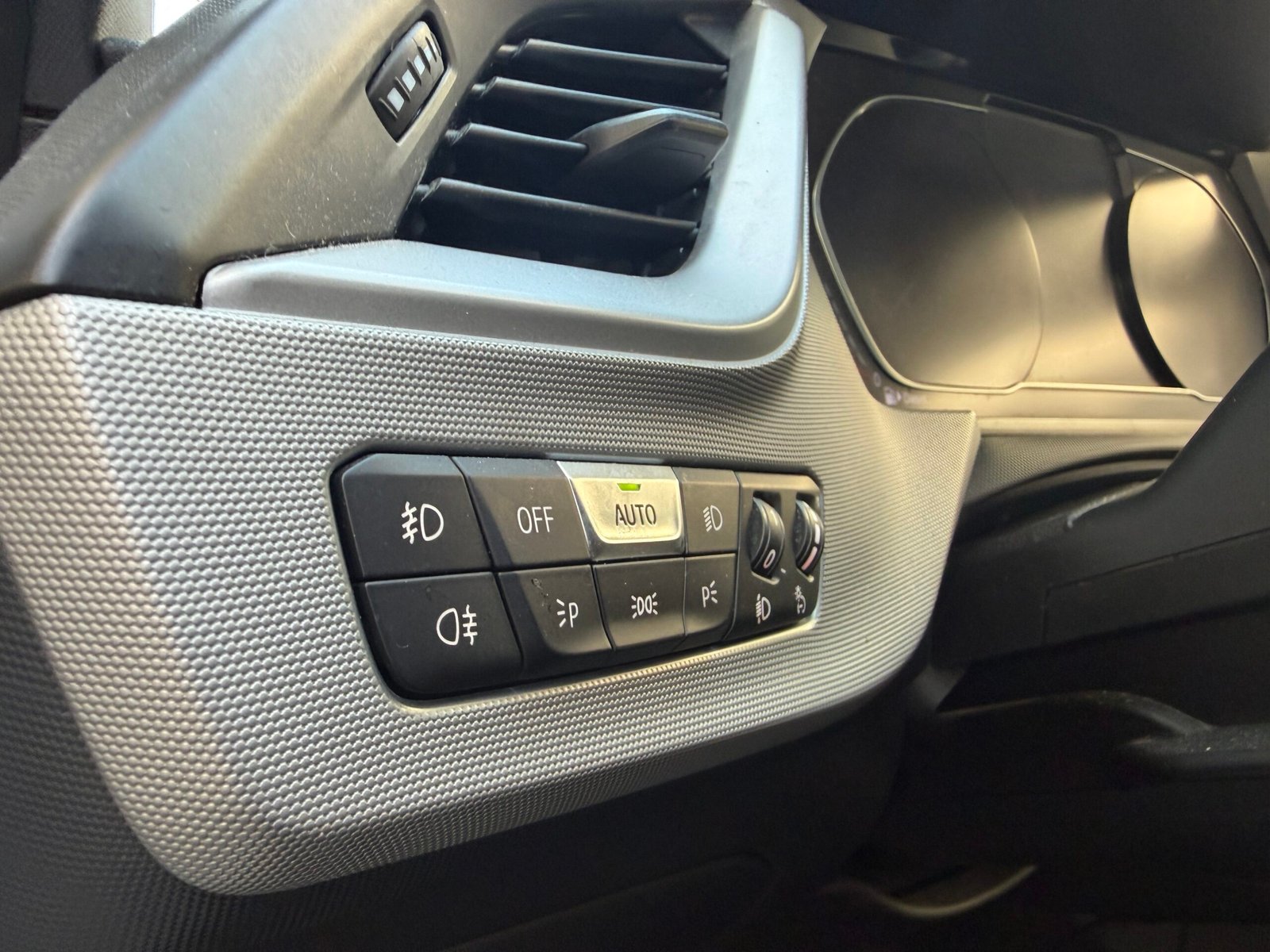 BMW Série 1 116d 116Ch «Lounge»