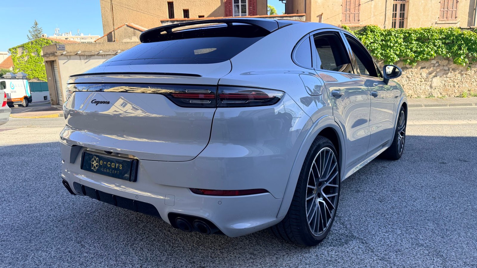 PORCHE CAYENNE COUPE 3.0 V6 E-HYBRID 462 CH