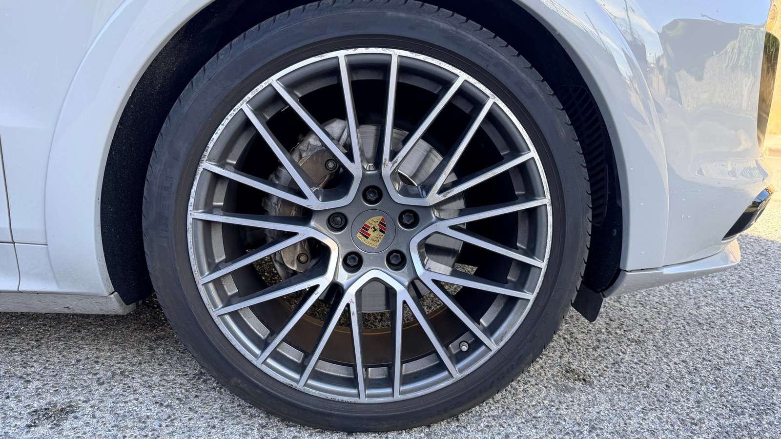 PORCHE CAYENNE COUPE 3.0 V6 E-HYBRID 462 CH