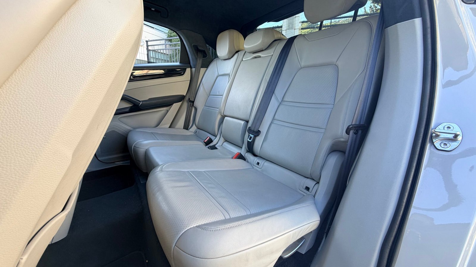 PORCHE CAYENNE COUPE 3.0 V6 E-HYBRID 462 CH