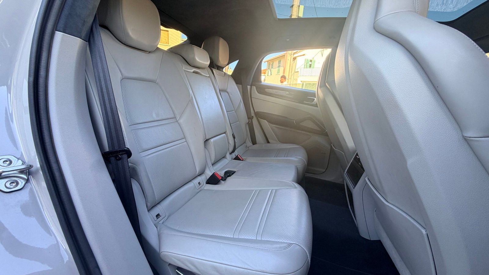 PORCHE CAYENNE COUPE 3.0 V6 E-HYBRID 462 CH