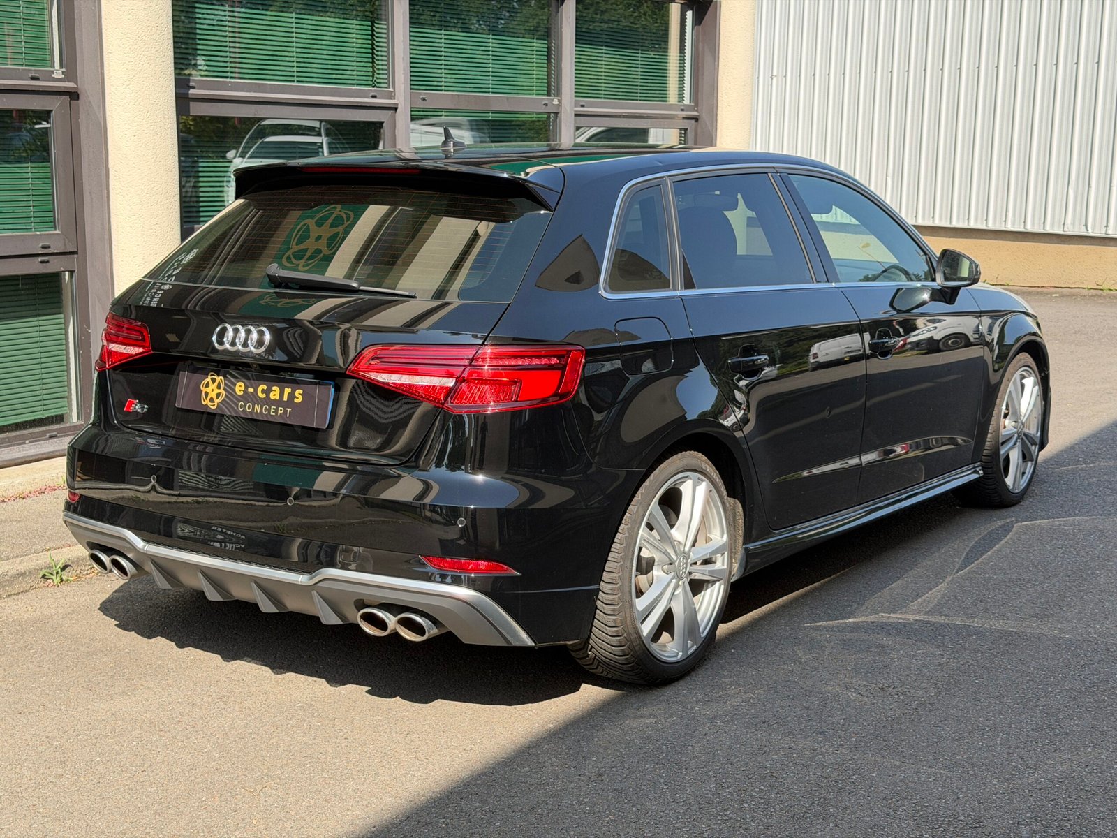 Audi “S3 Sportback” 300ch