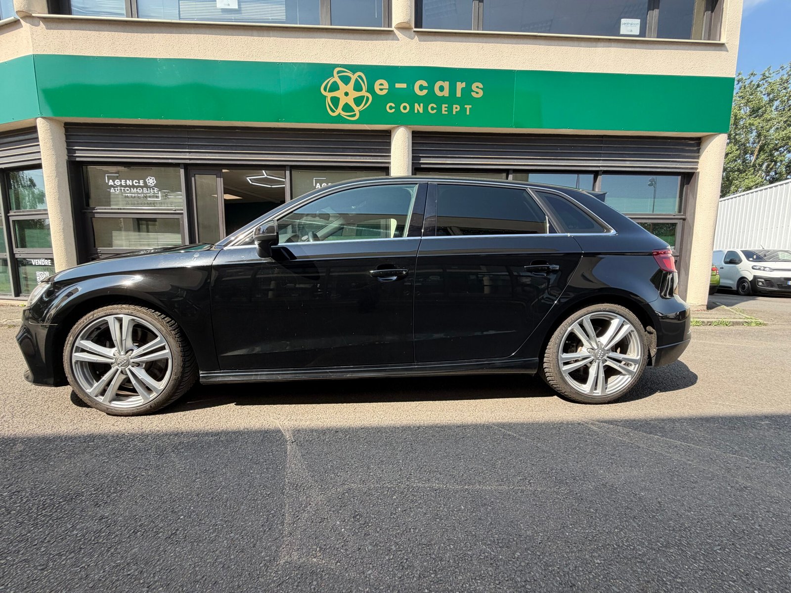 Audi “S3 Sportback” 300ch