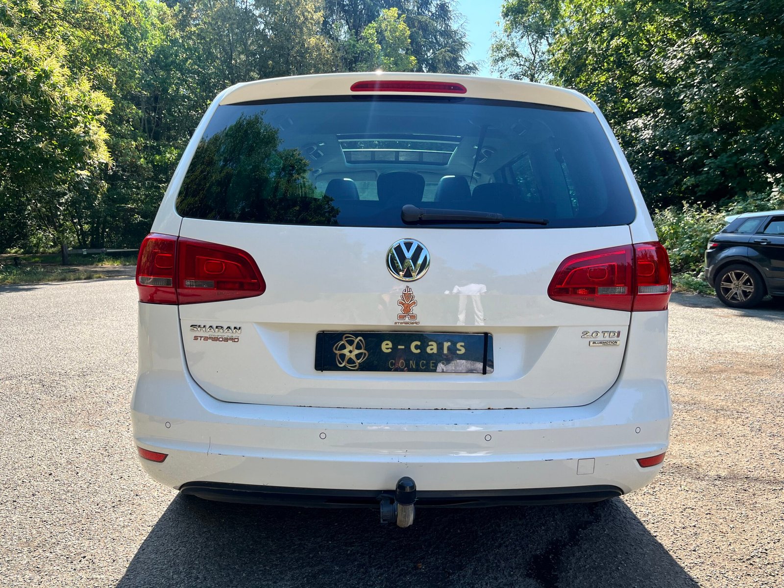 VOLKSWAGEN Sharan 2.0 TDi DSG6 170 CARAT 1ere MAIN