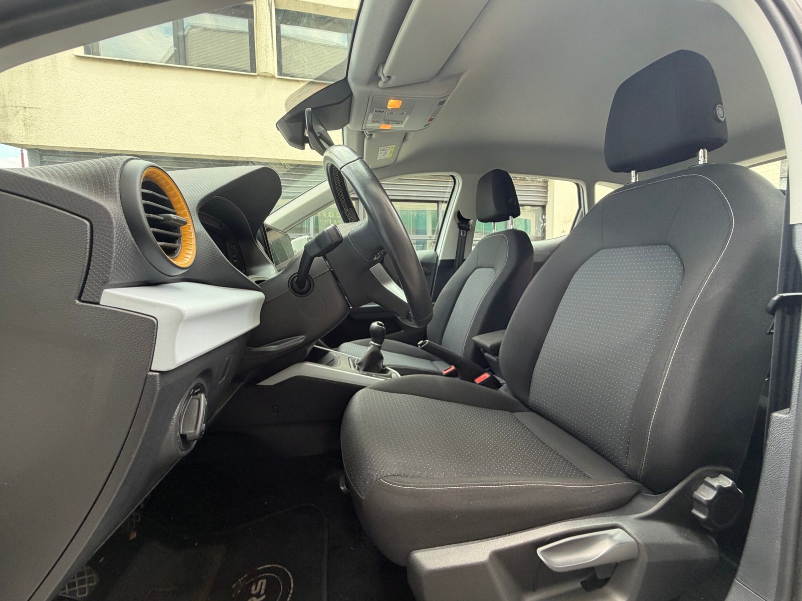 SEAT Arona 110ch “Business”