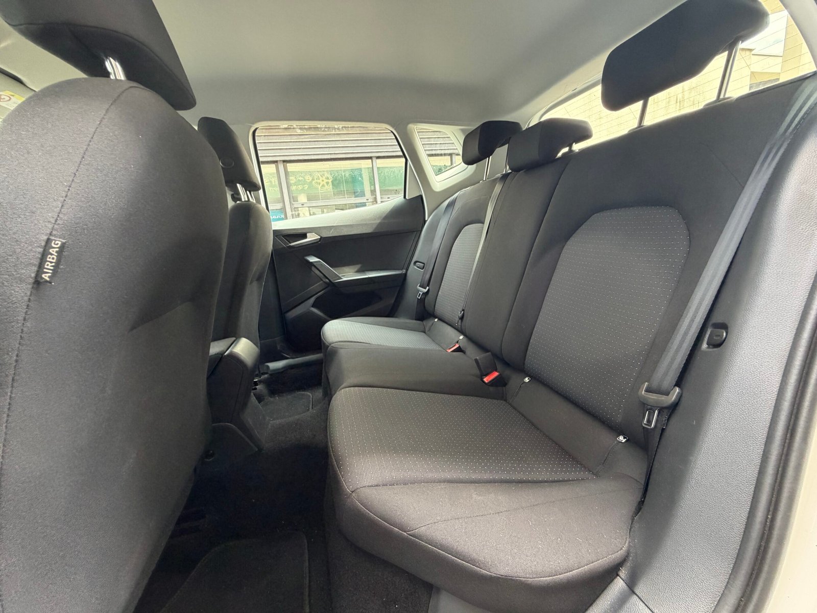 SEAT Arona 110ch “Business”