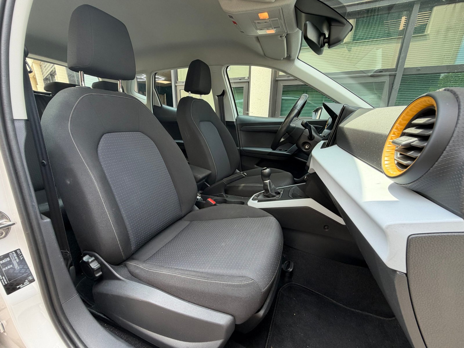 SEAT Arona 110ch “Business”