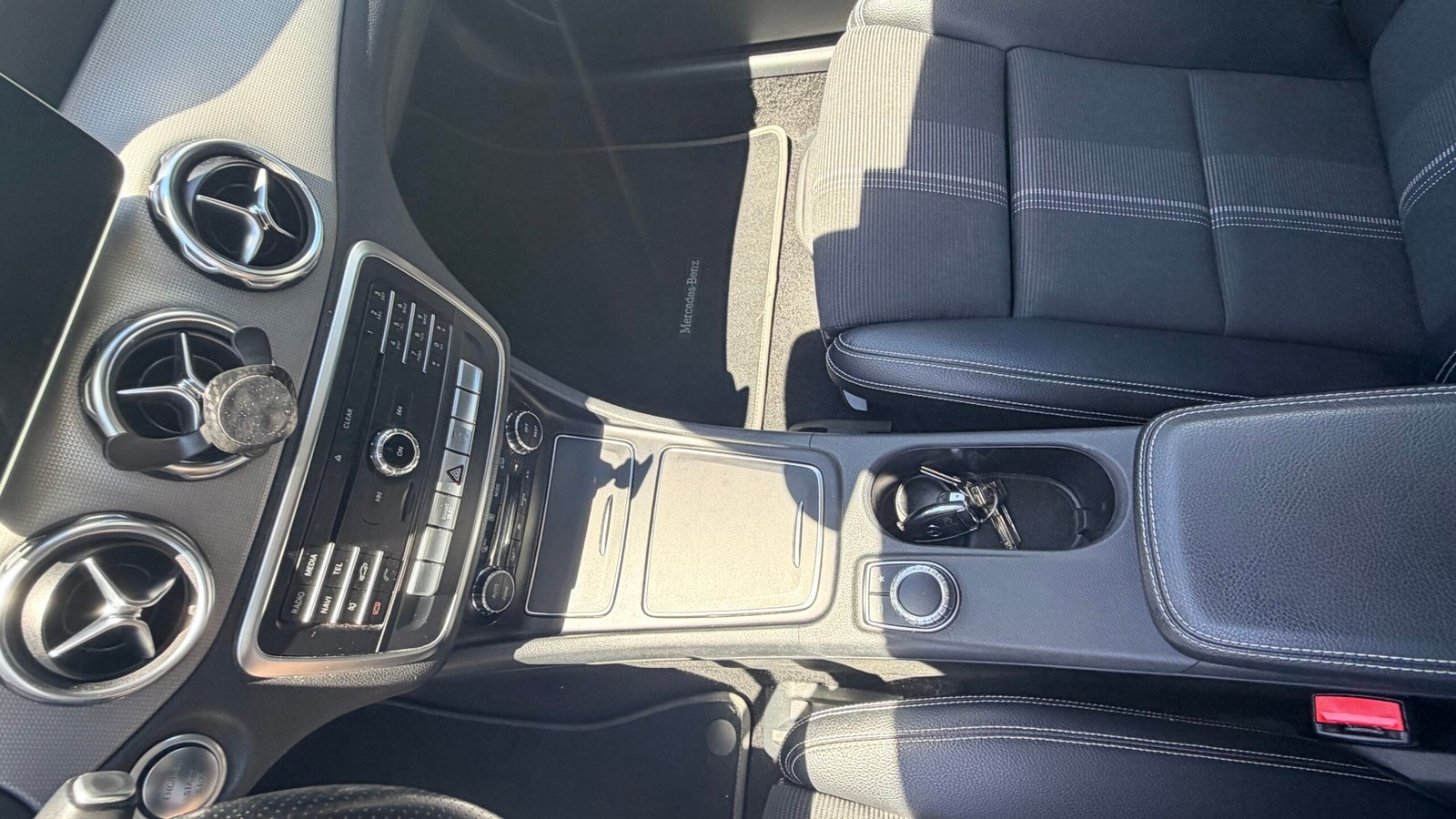 Mercedes Benz GLA 200dA Sensation 136ch
