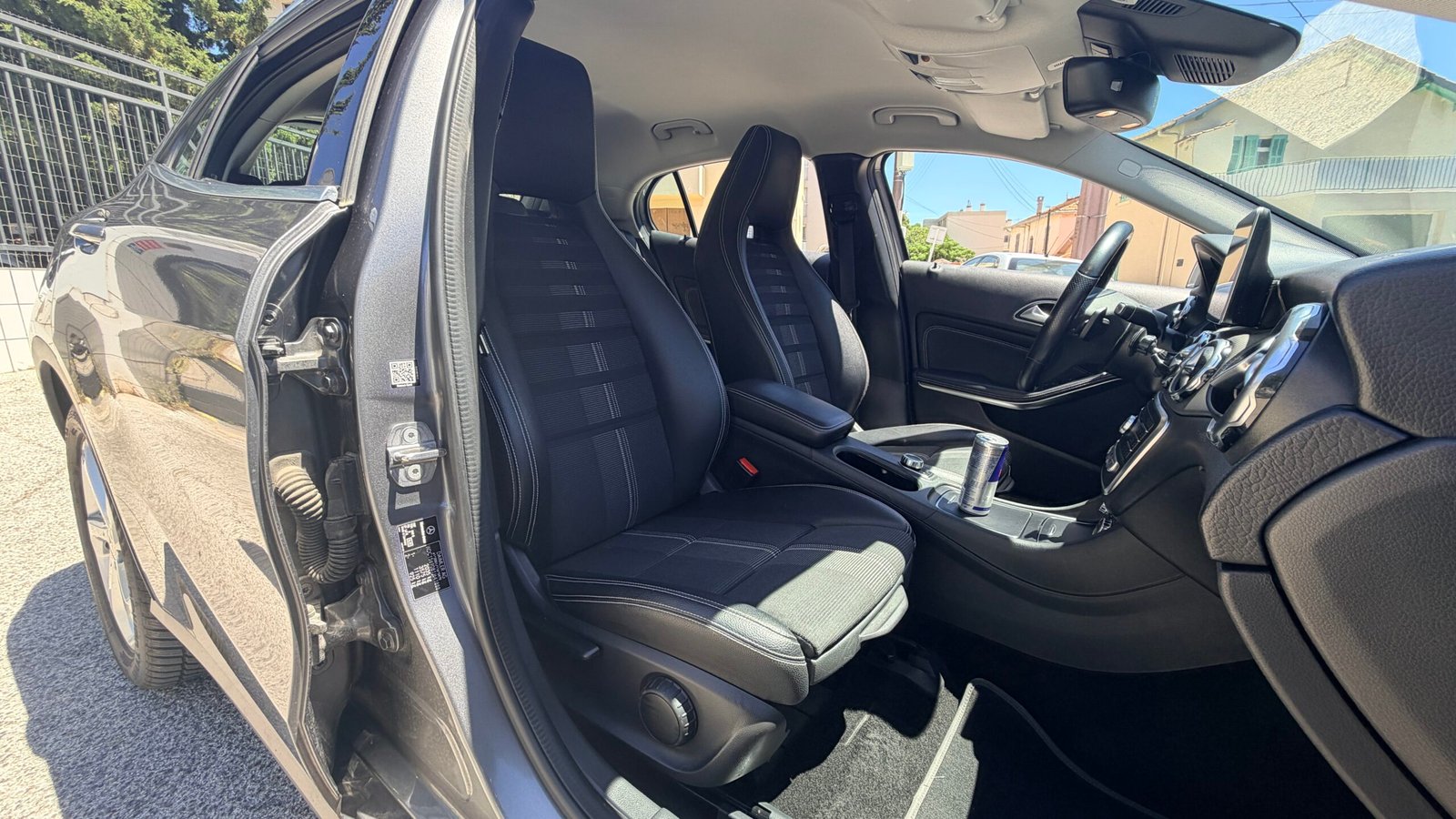 Mercedes Benz GLA 200dA Sensation 136ch