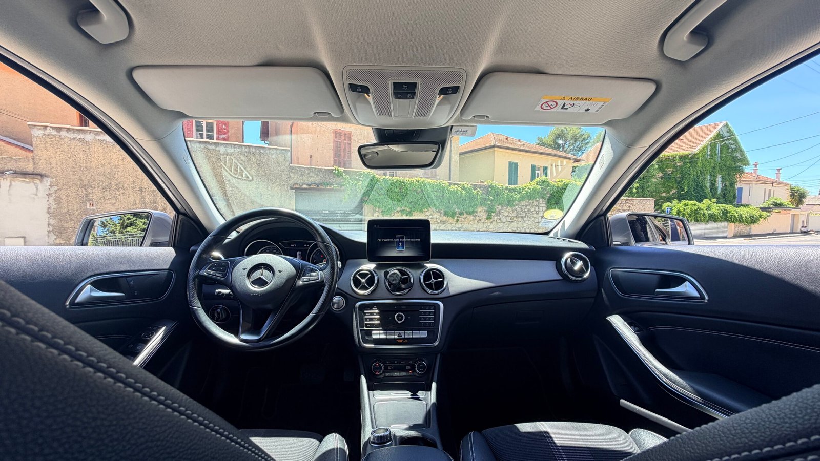 Mercedes Benz GLA 200dA Sensation 136ch