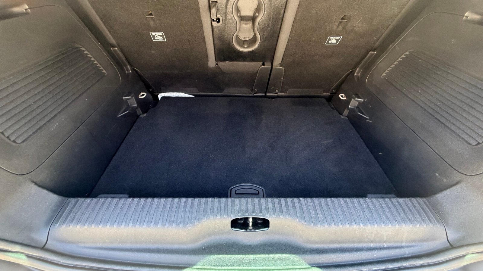 Citroen C3 AIRCROSS 1.2 PURETECH 110 CH –