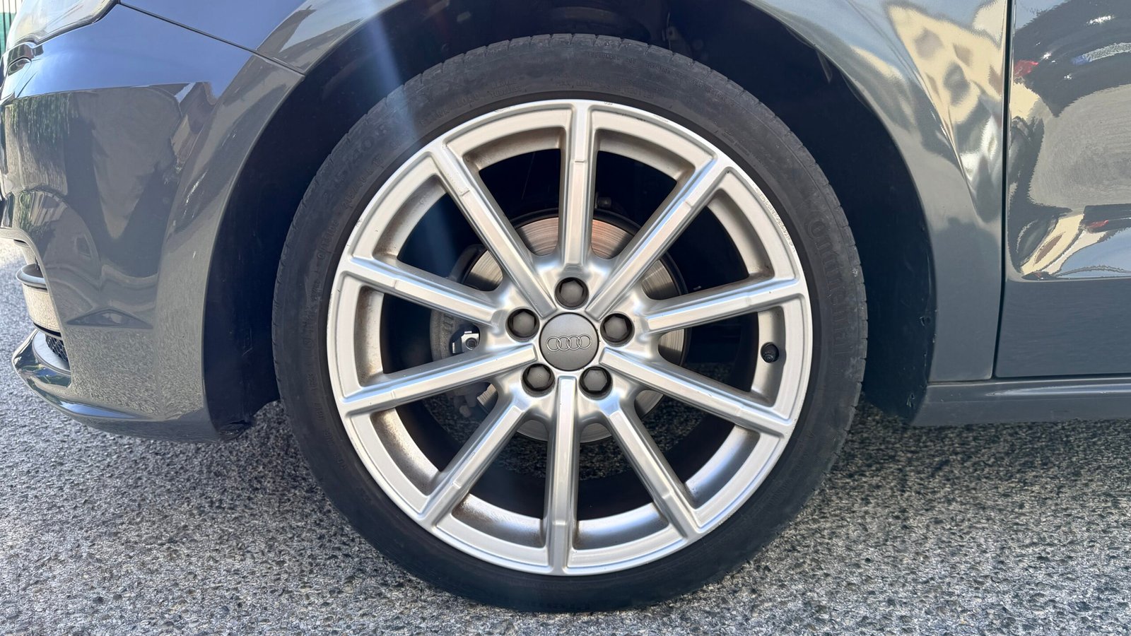 AUDI A1 1.4 TDI 90ch ultra S line