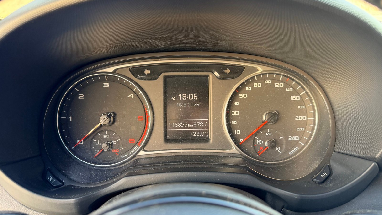AUDI A1 1.4 TDI 90ch ultra S line