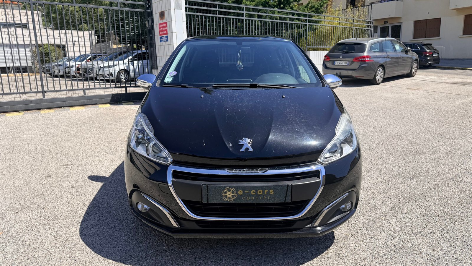 PEUGEOT 208 1.2 PURETECH STYLE 2017