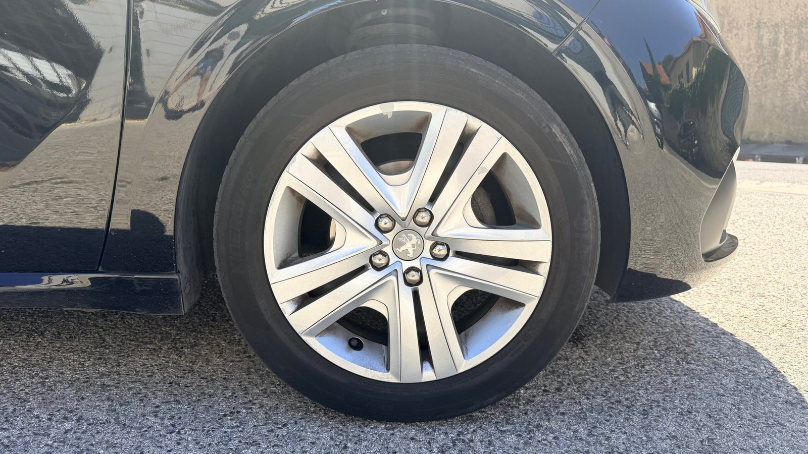 PEUGEOT 208 1.2 PURETECH STYLE 2017