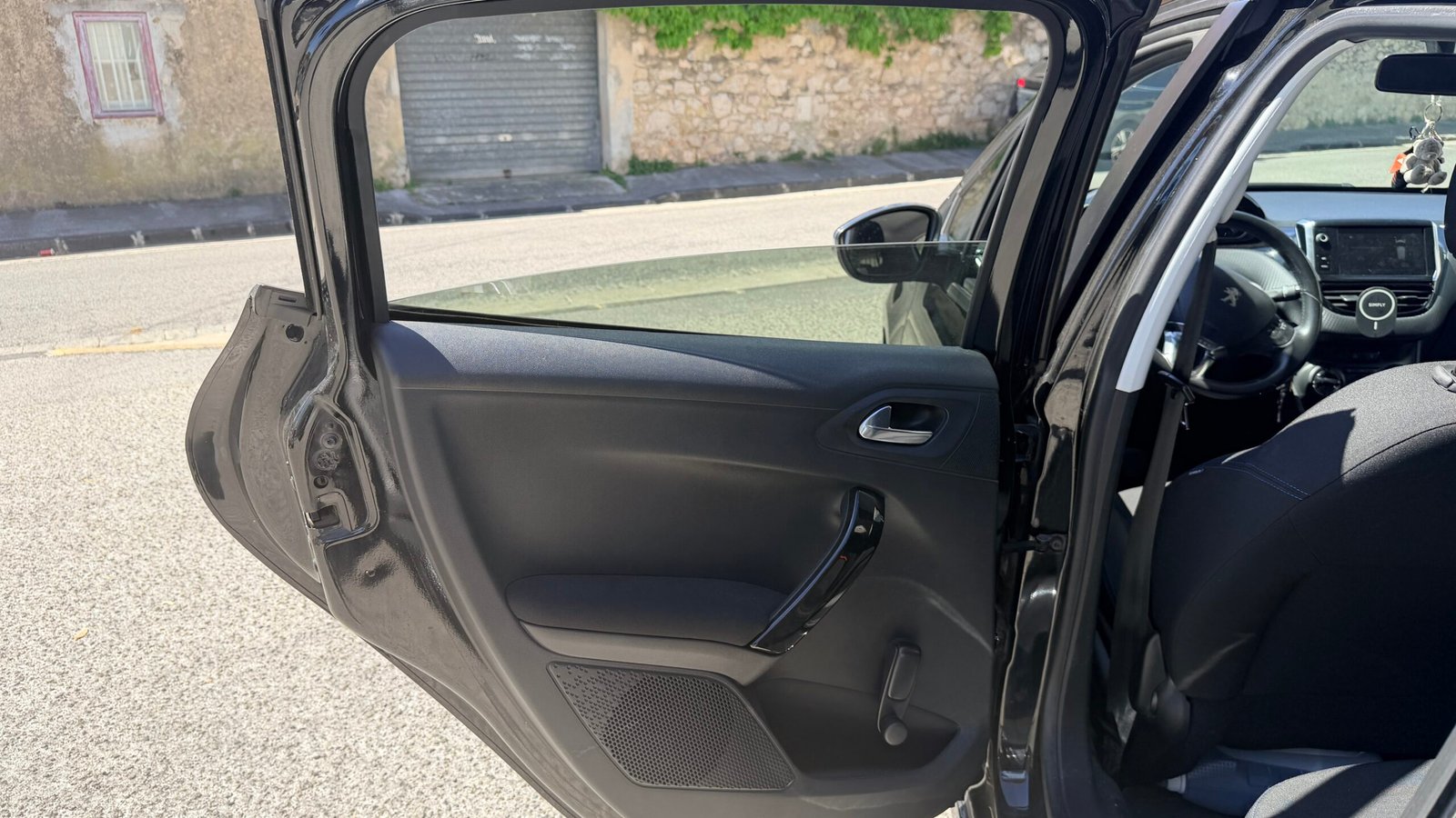 PEUGEOT 208 1.2 PURETECH STYLE 2017