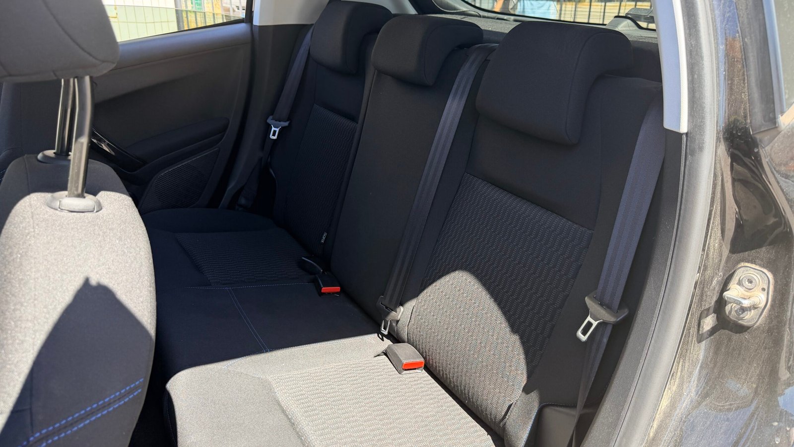 PEUGEOT 208 1.2 PURETECH STYLE 2017