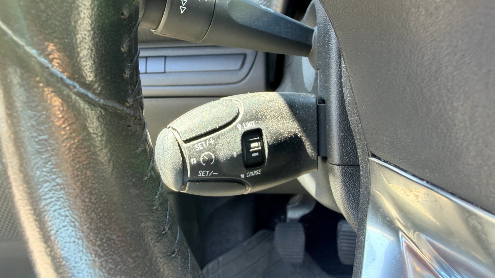 PEUGEOT 208 1.2 PURETECH STYLE 2017