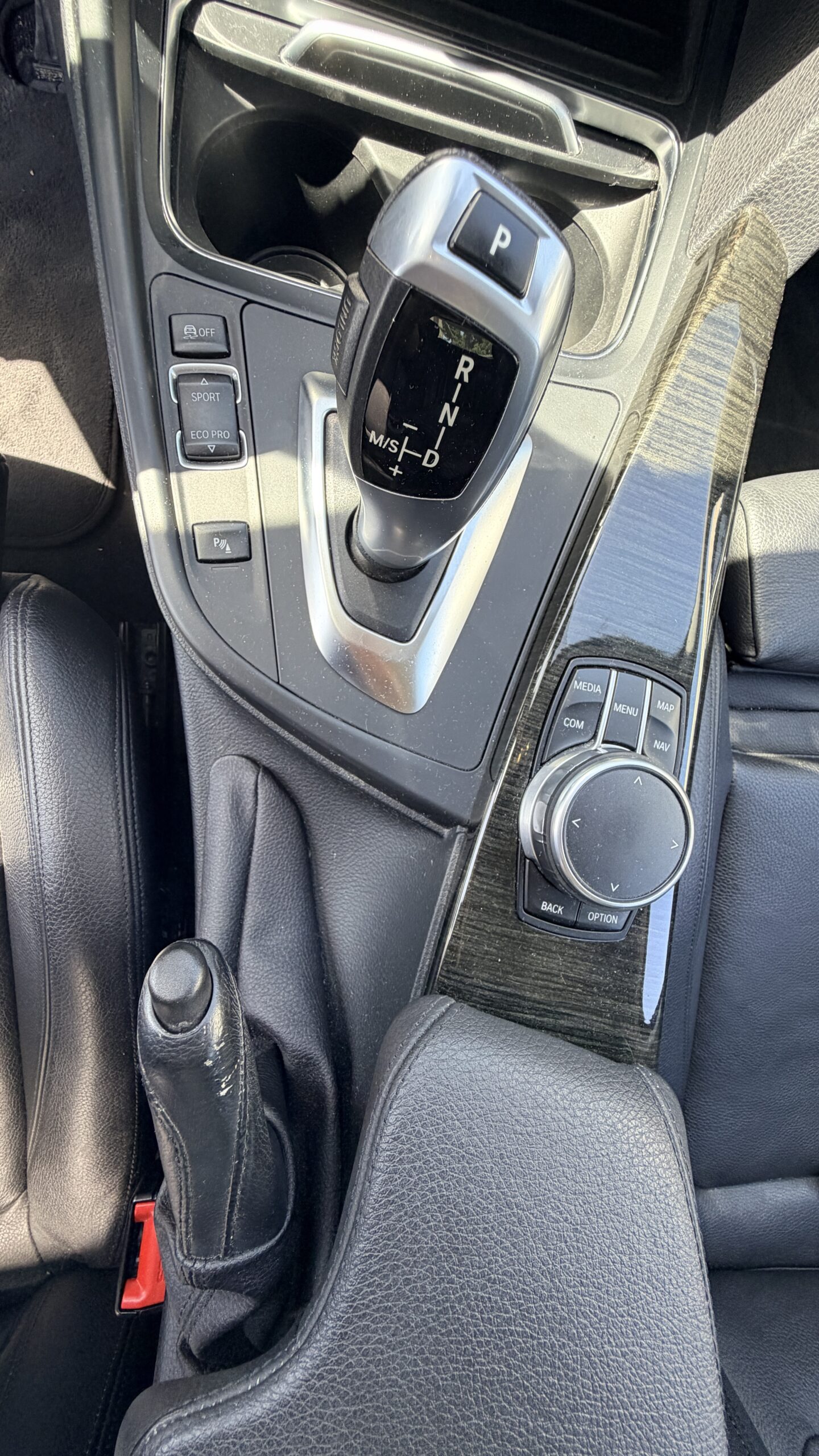 BMW Grand Coupé 420dA Luxury 190 Ch – APPLE CARPLAY / AFFICHAGE TETE HAUTE