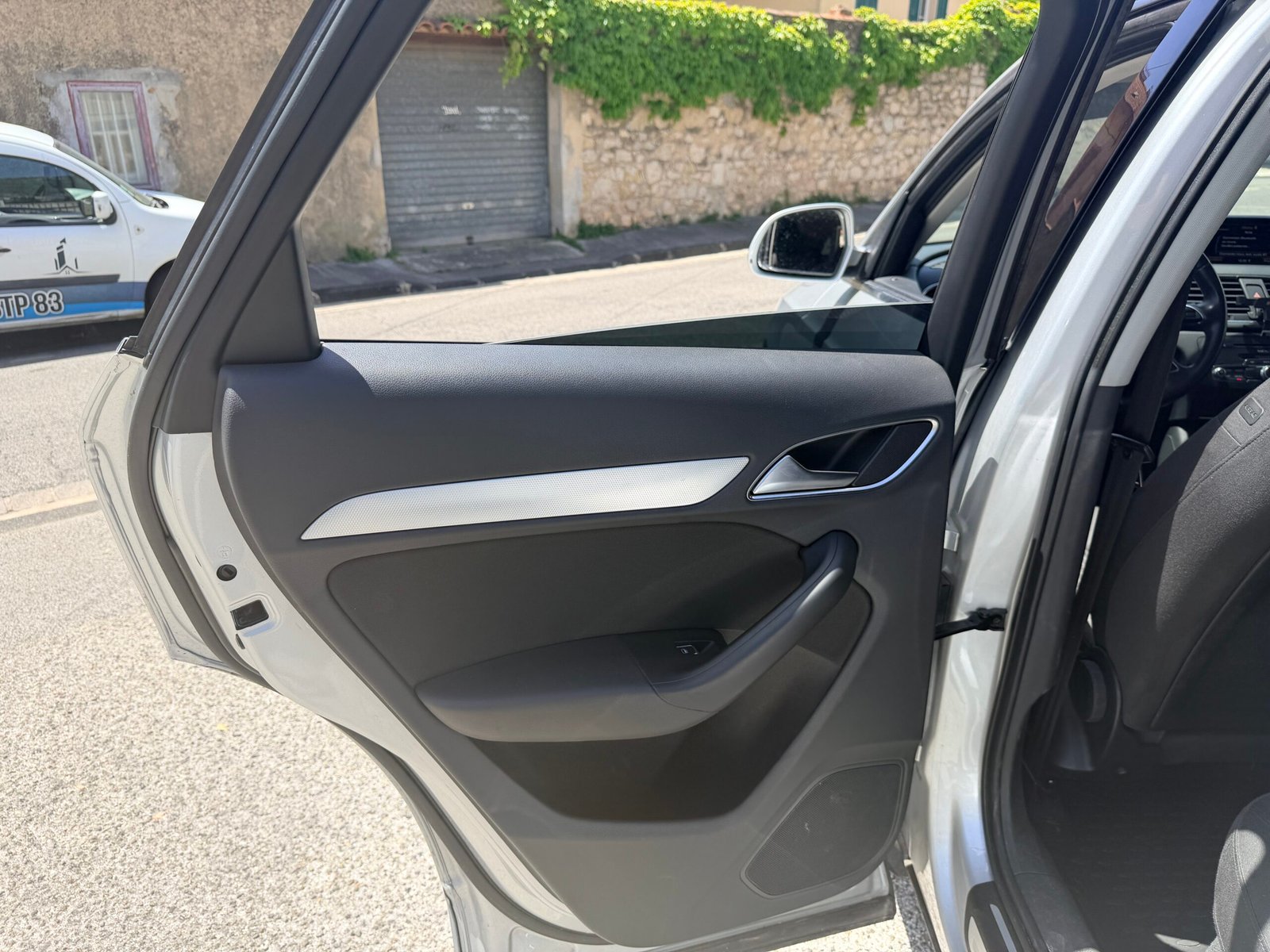 Audi Q3 2L TDI 140Ch finition Ambiante