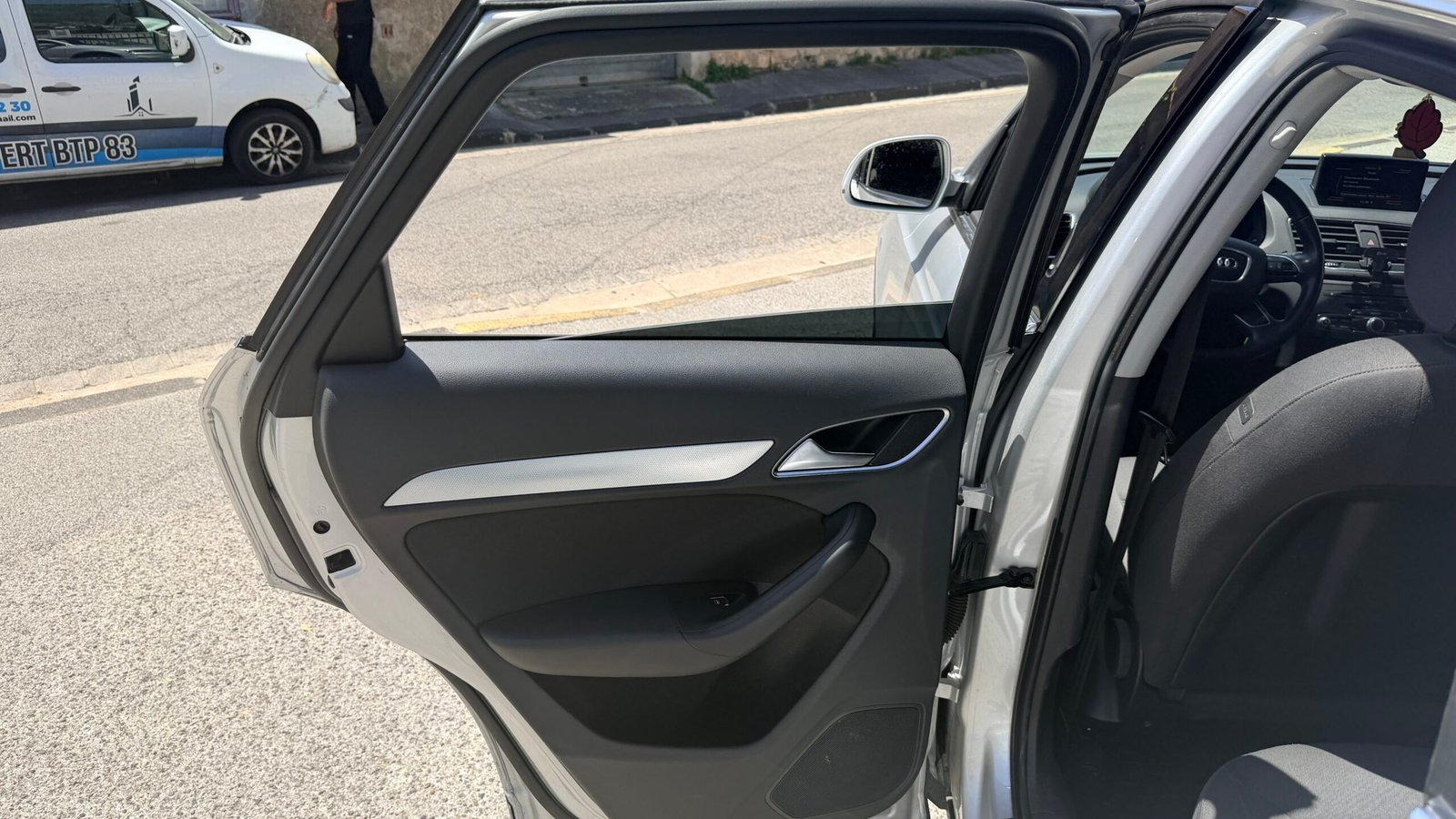 Audi Q3 2L TDI 140Ch finition Ambiante