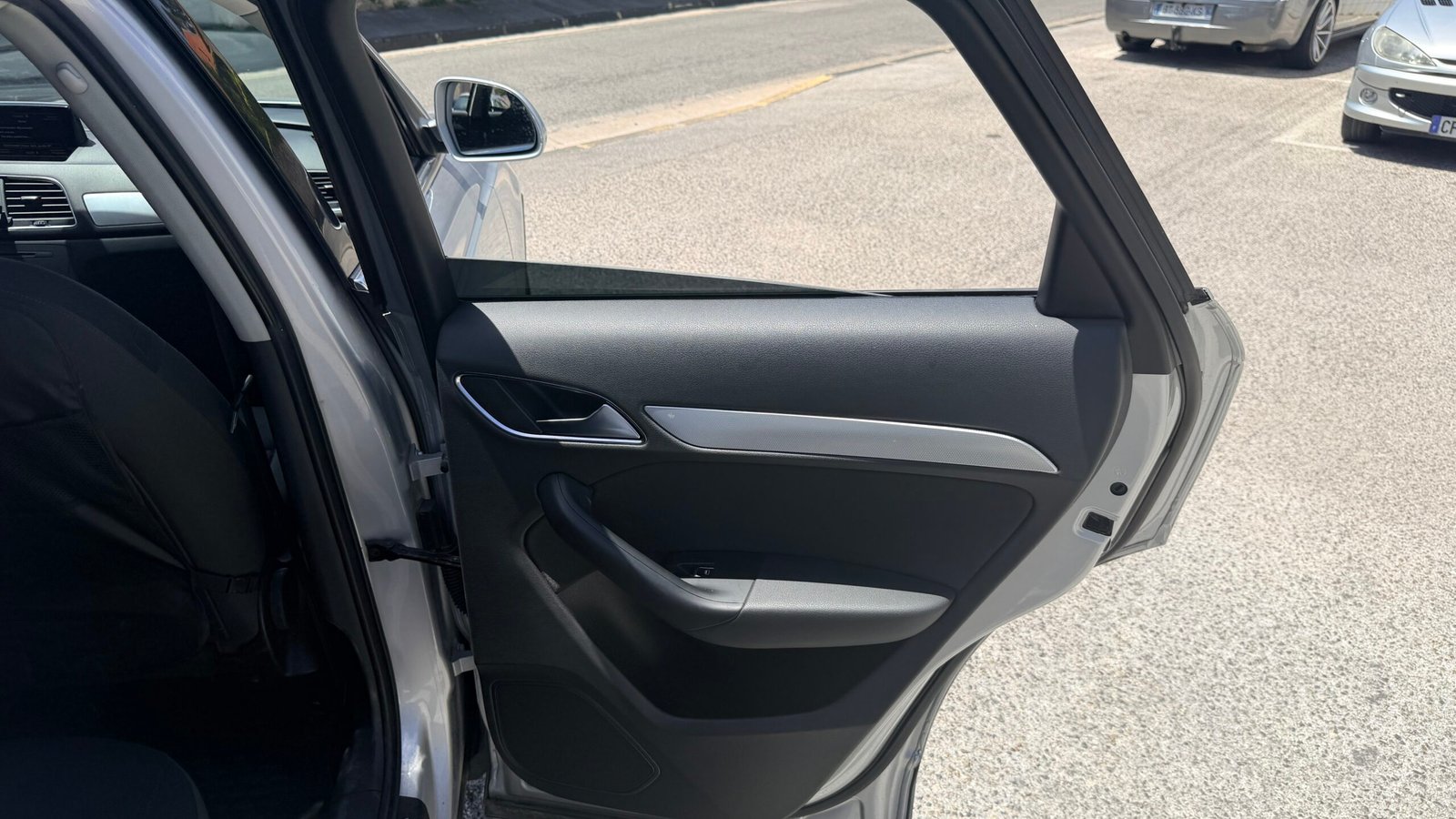 Audi Q3 2L TDI 140Ch finition Ambiante