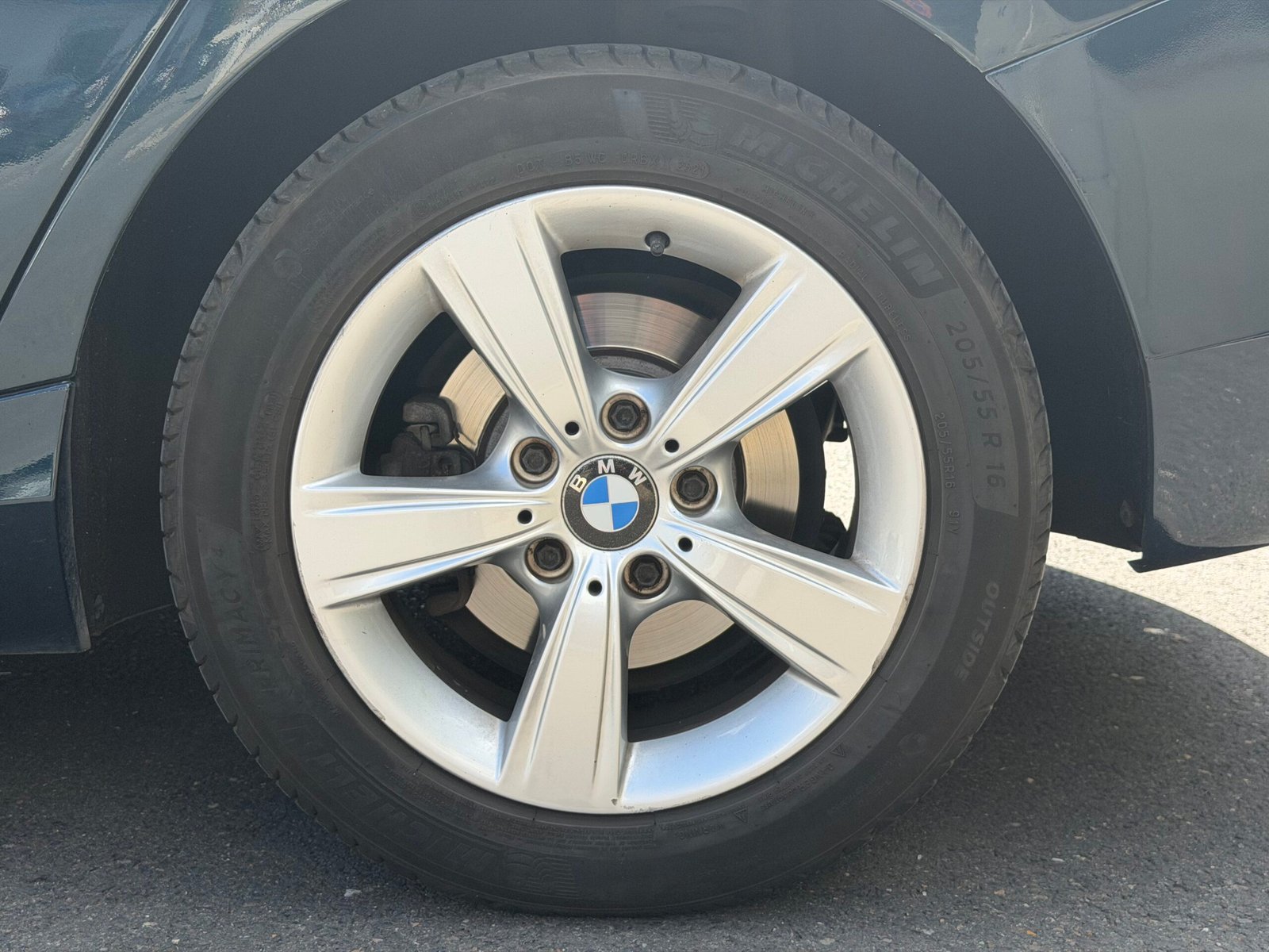 BMW Série 1 114i 102 pack sport