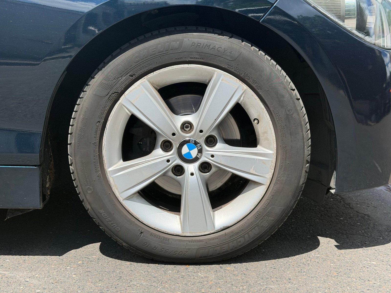 BMW Série 1 114i 102 pack sport