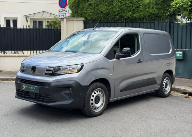 PEUGEOT Partner 131ch boîte automatique