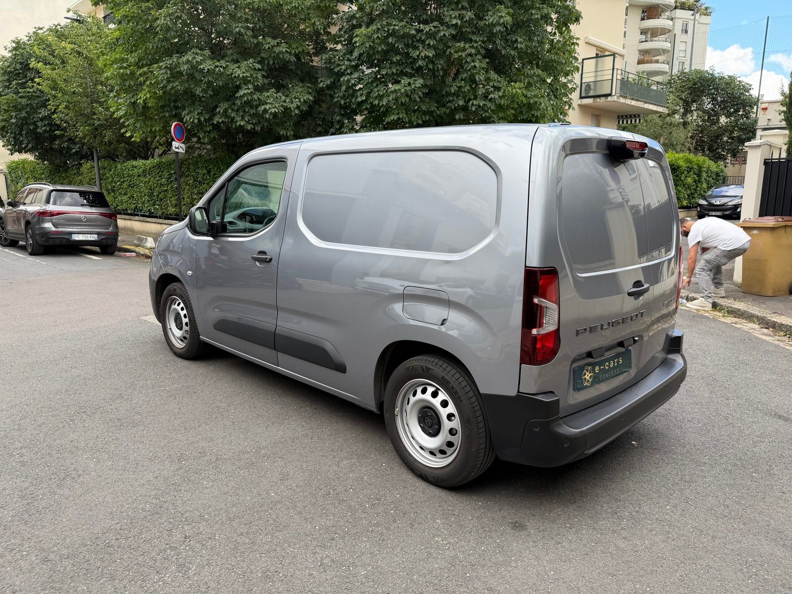 PEUGEOT Partner 131ch boîte automatique