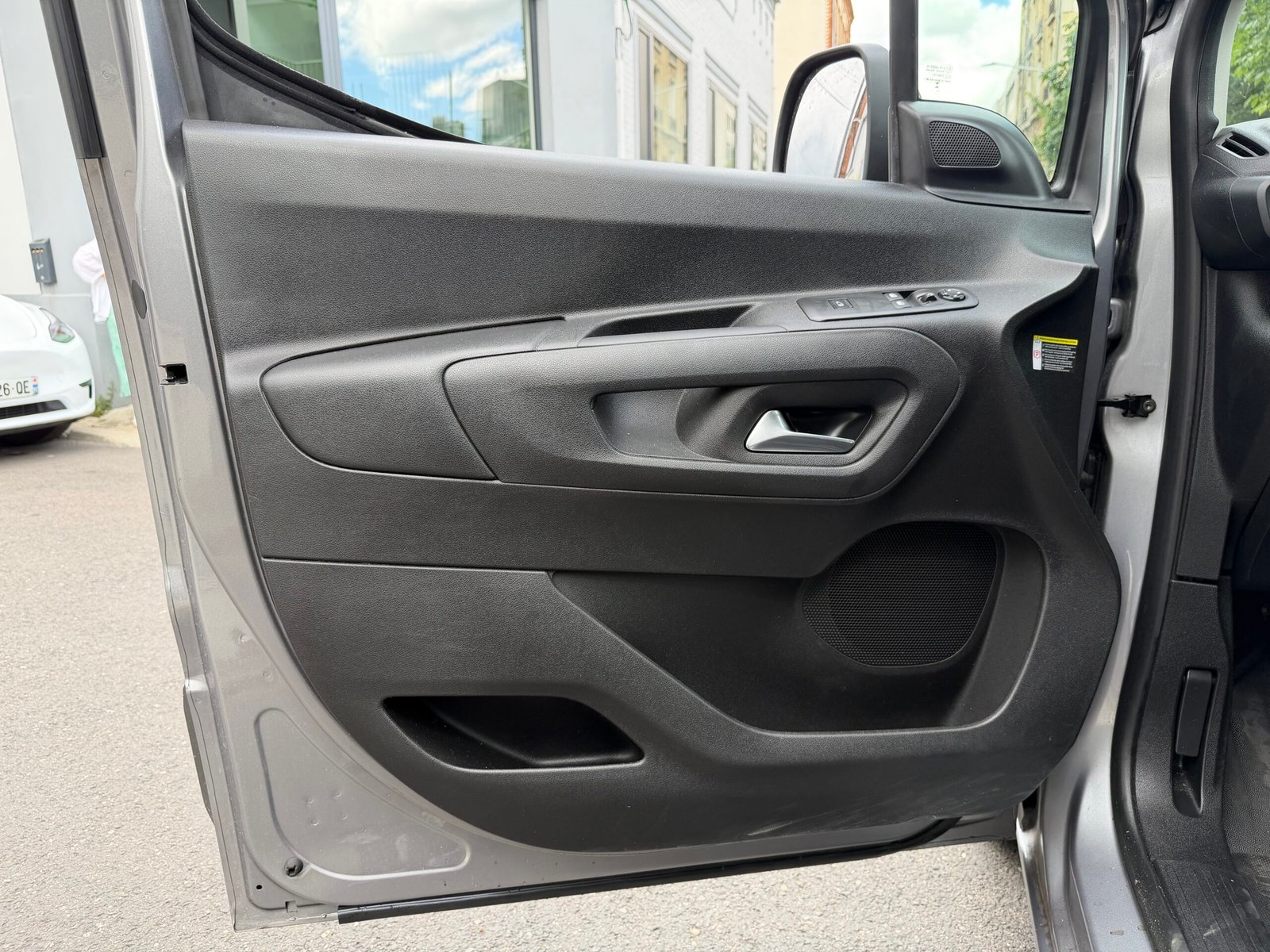 PEUGEOT Partner 131ch boîte automatique