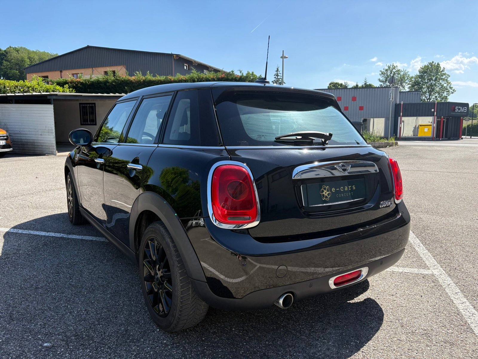 Mini Cooper III 1.5 166d Business